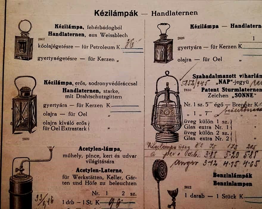 Petrolejska rasvjeta iz prodajnog asortimana veletrgovačke kuće Bardos&Brachfeld iz Budimpešte, koja je bila jedan od najvećih distributera rasvjete u Austro-Ugarskoj Monarhiji